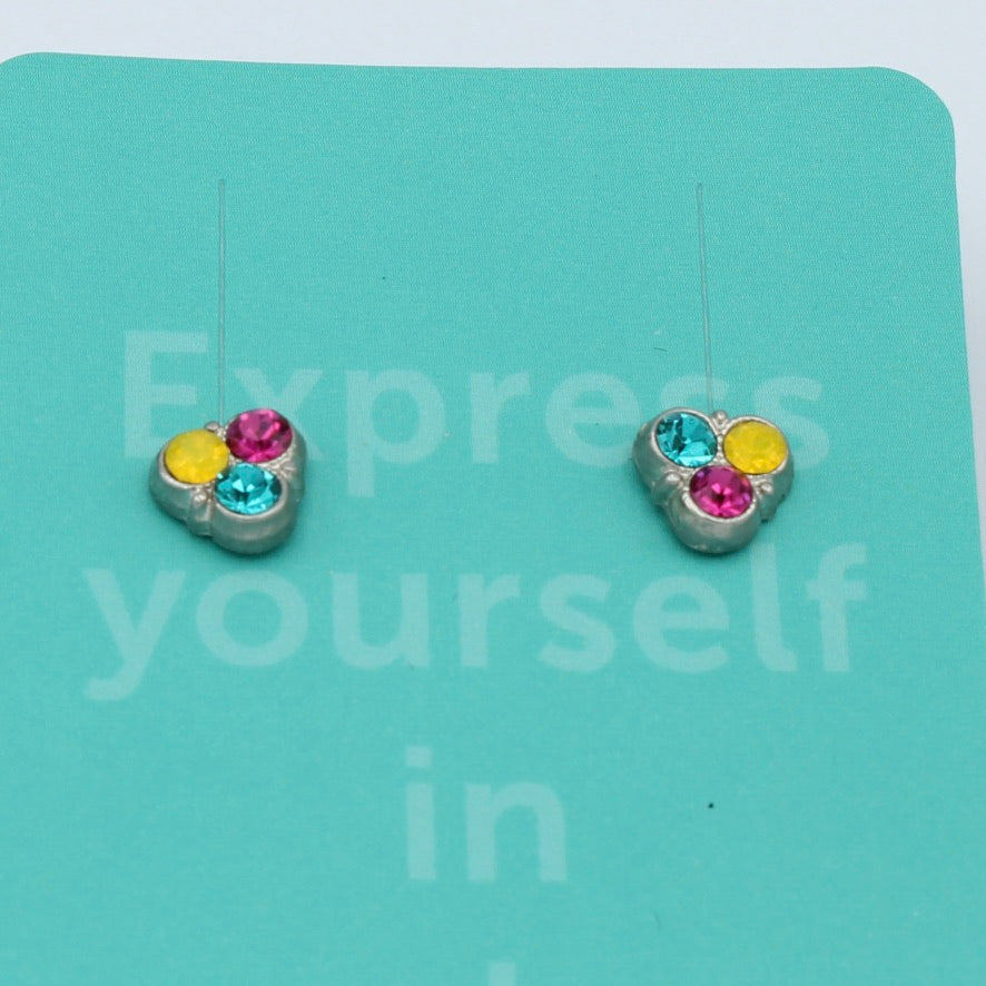 Triangle Triple Crystal Post