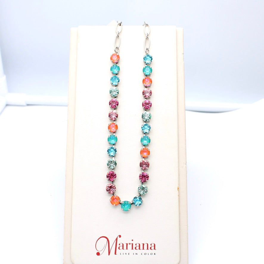 Coral Cove Medium Everyday Necklace