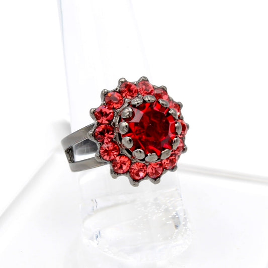 Hibiscus Collection Must-Have Rosette Ring in Gray